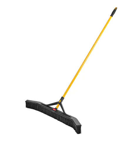 Maximizer Push-to-Center Broom 36"