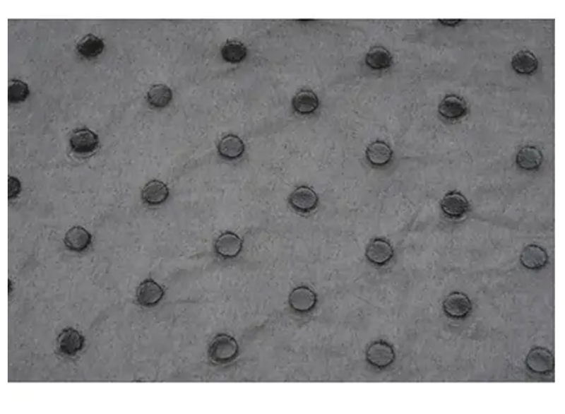 Rouleaux absorbants à fibres fines - Qualité industrielle - Poids moyen universel 15" x 150' 25 Gal. Absorption